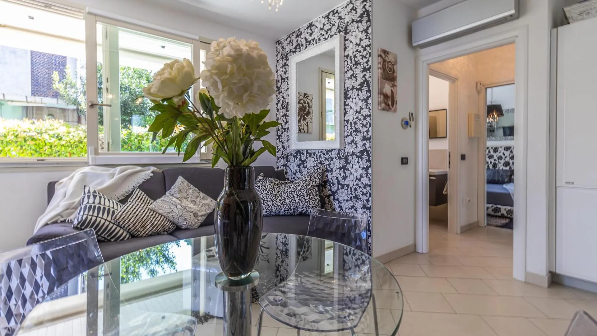 Сasa de vacaciones Cervia - 100 Mt Dal Mare Villetta Con Giardino Privato E Parcheggio