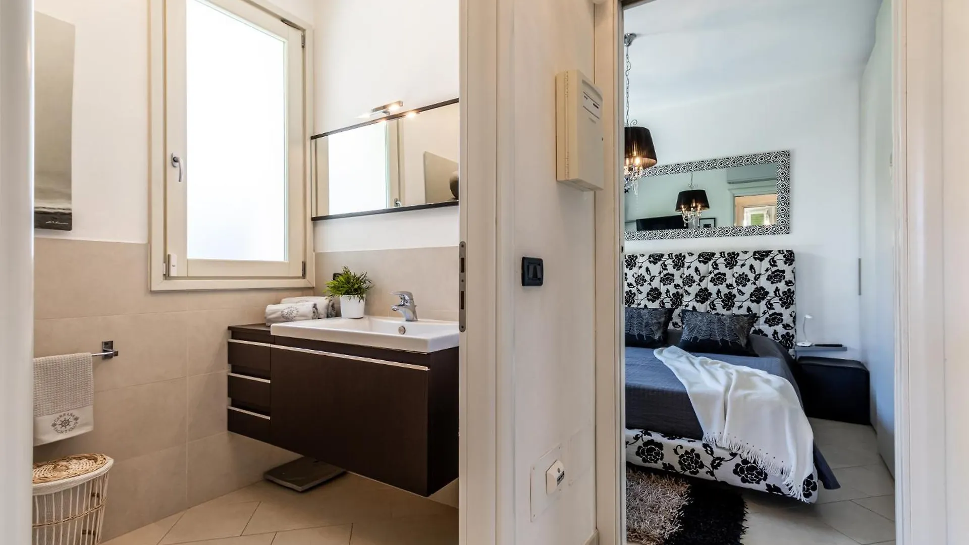 Cervia - 100 Mt Dal Mare Villetta Con Giardino Privato E Parcheggio Casa de Férias