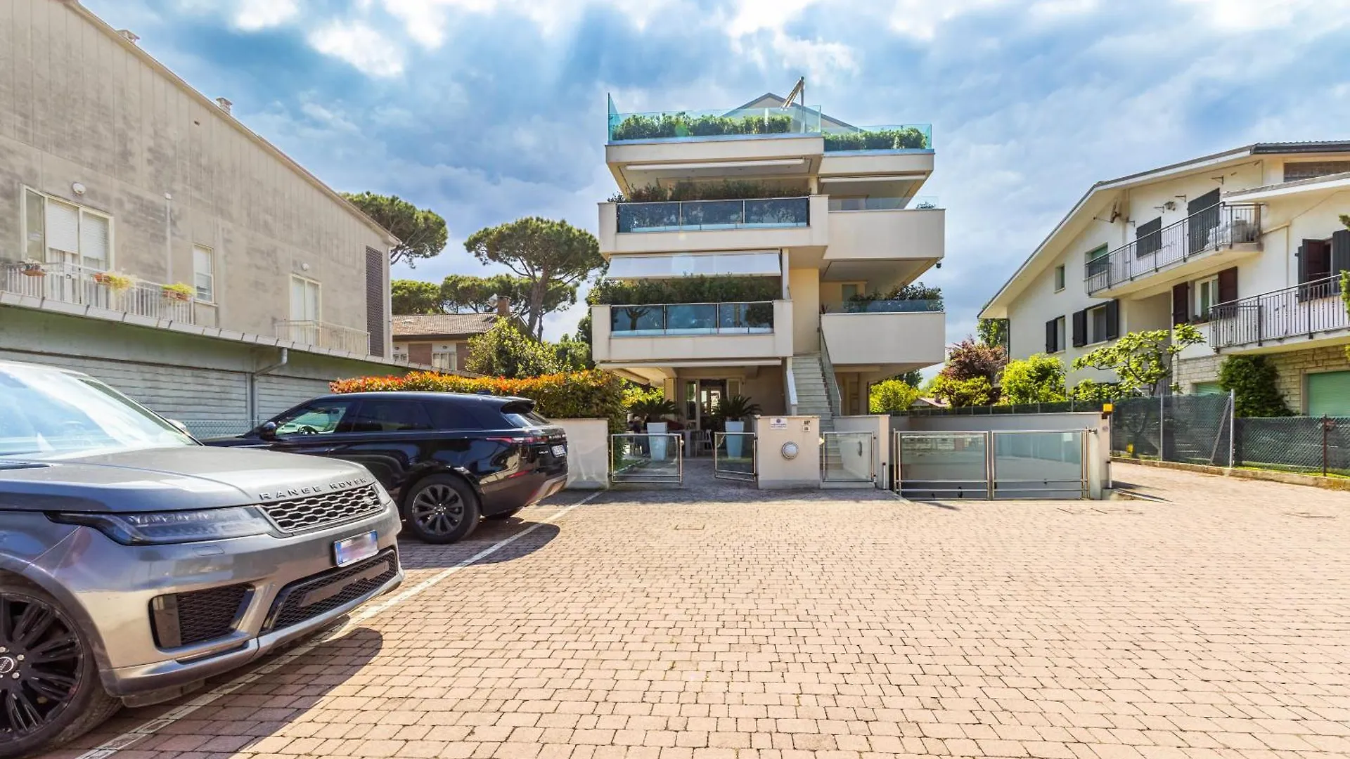 Cervia - 100 Mt Dal Mare Villetta Con Giardino Privato E Parcheggio 0*,  Itália