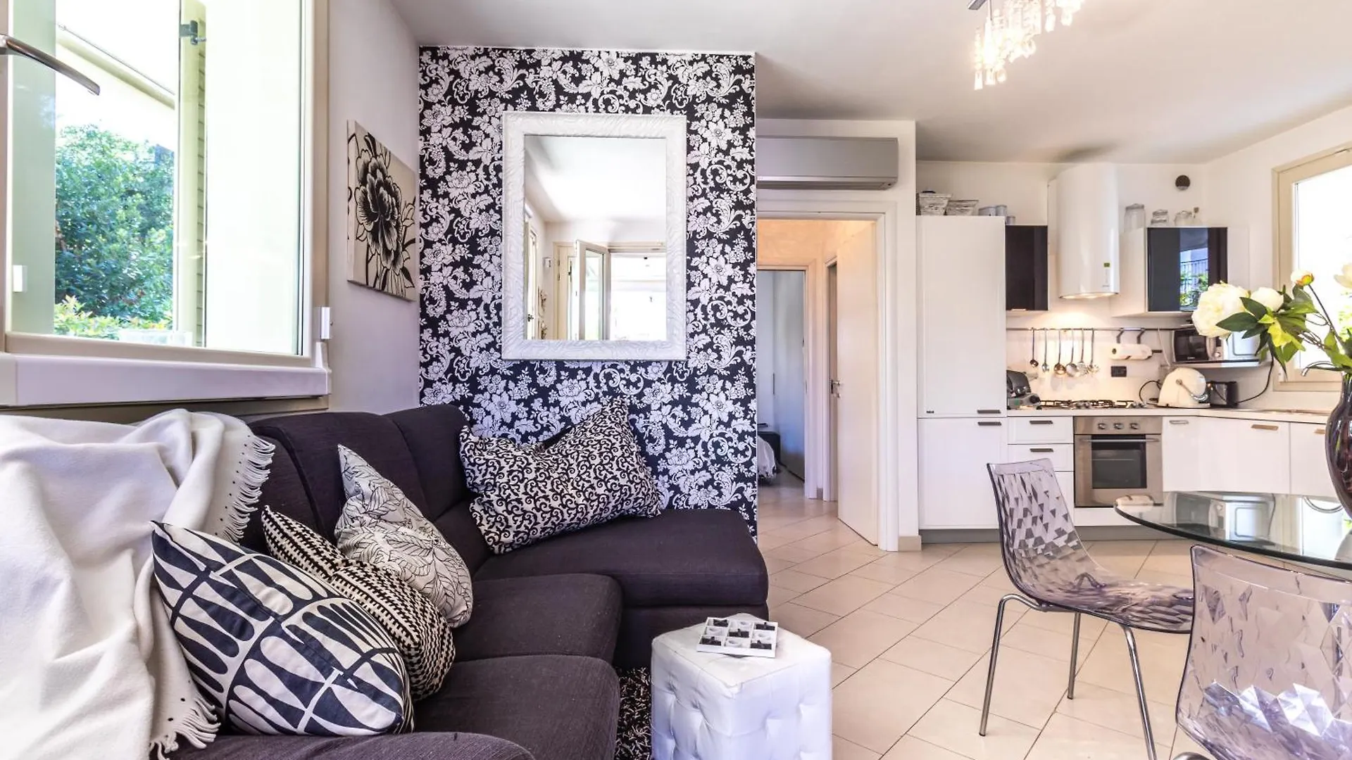 Casa de Férias Cervia - 100 Mt Dal Mare Villetta Con Giardino Privato E Parcheggio